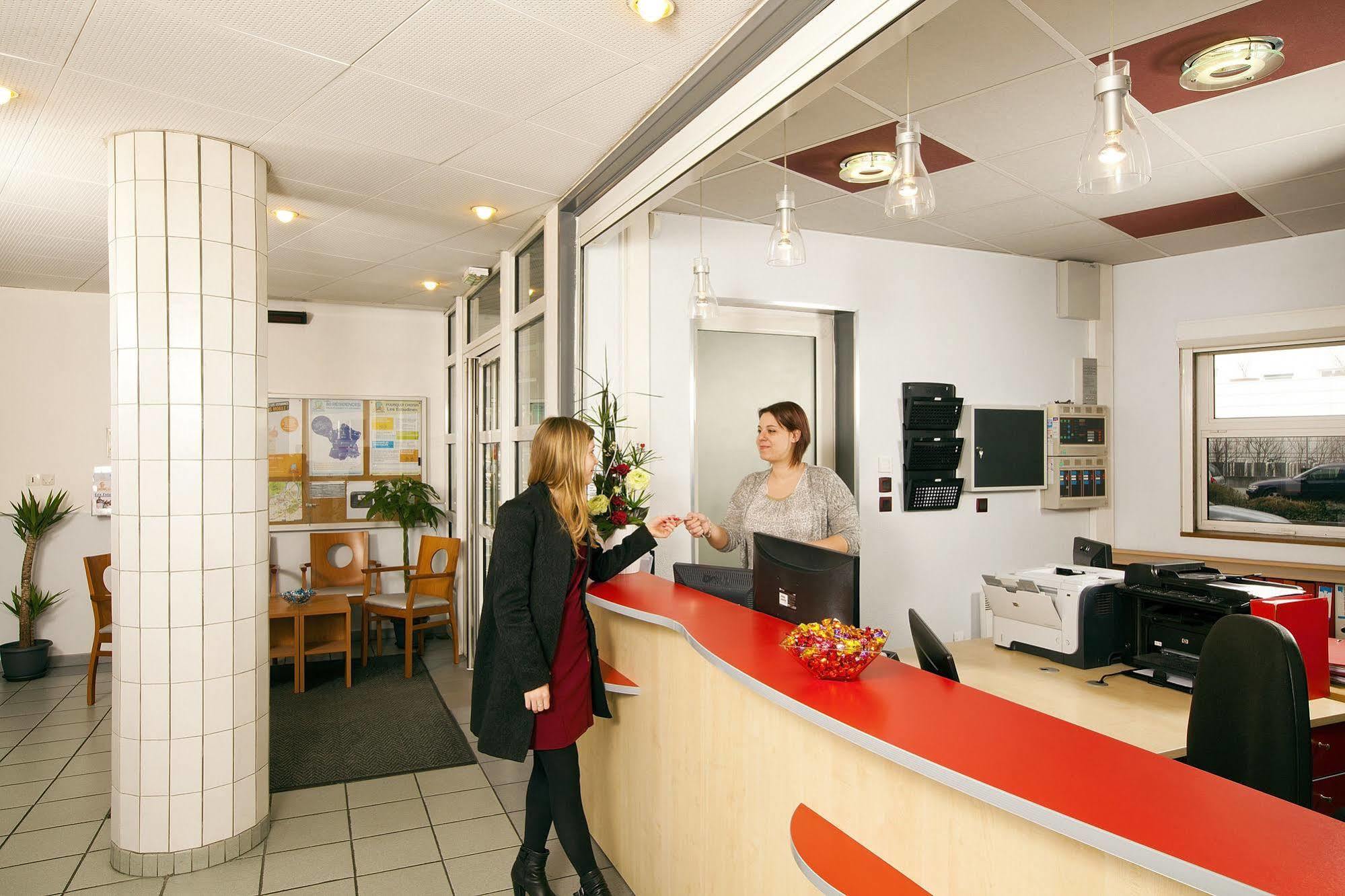 Sejours & Affaires Grenoble Marie Curie Aparthotel Luaran gambar